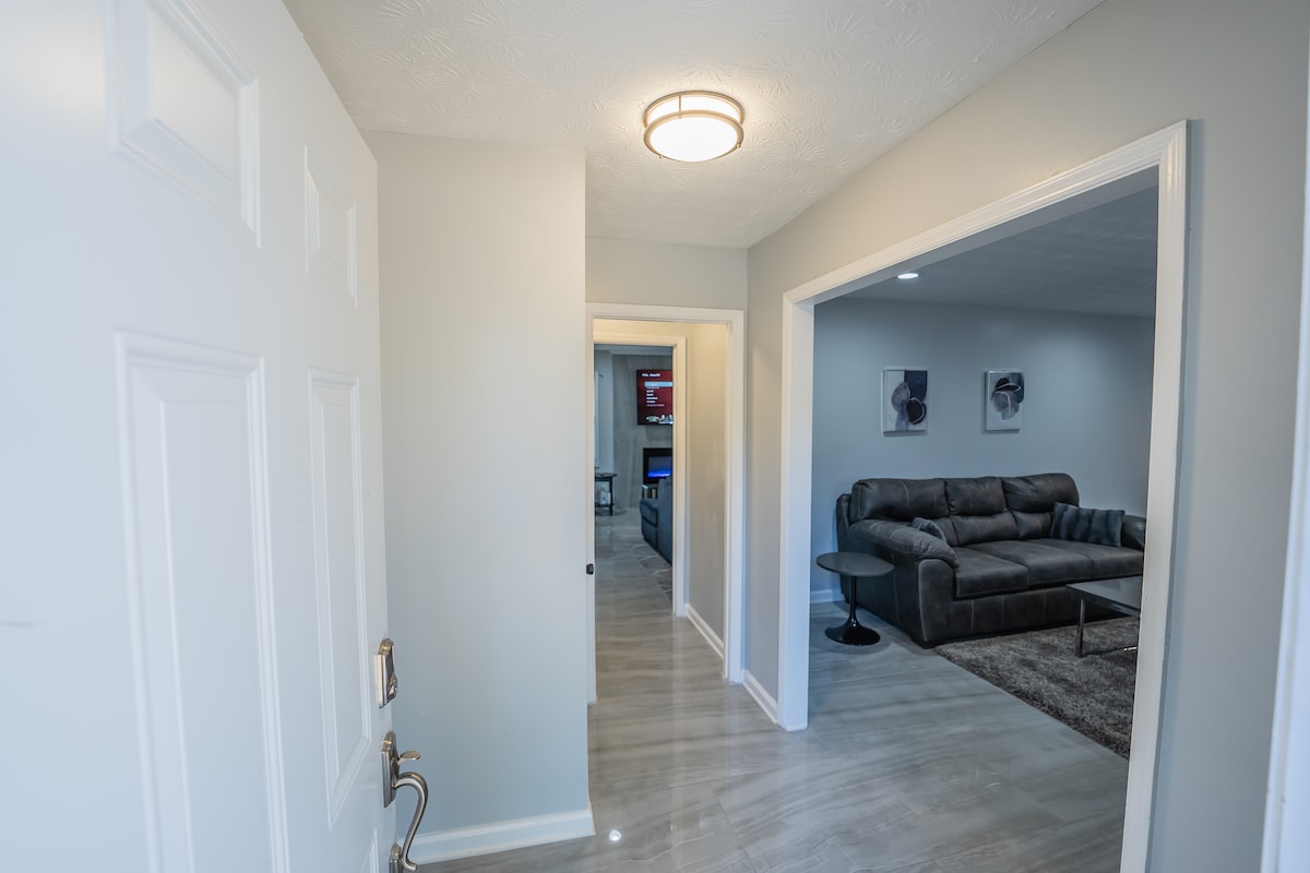 Living room at Camp Creek Landings II