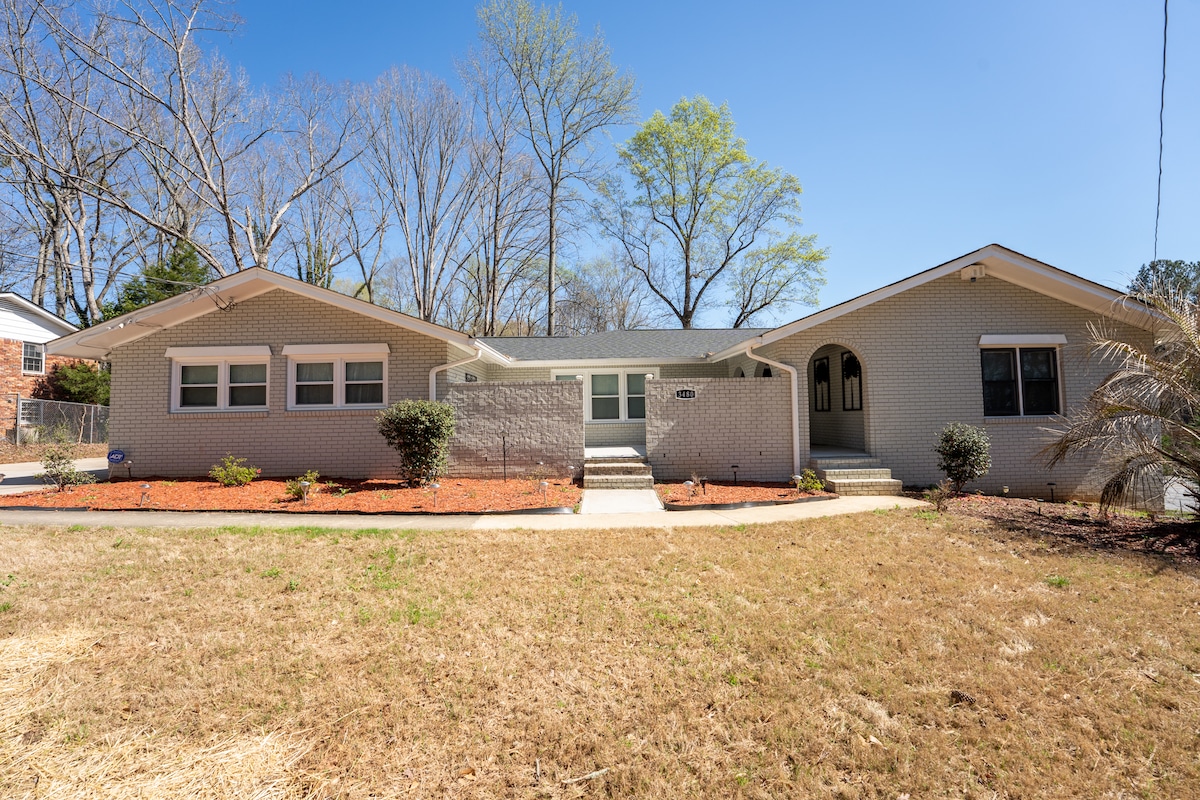 Camp Creek Landings exterior