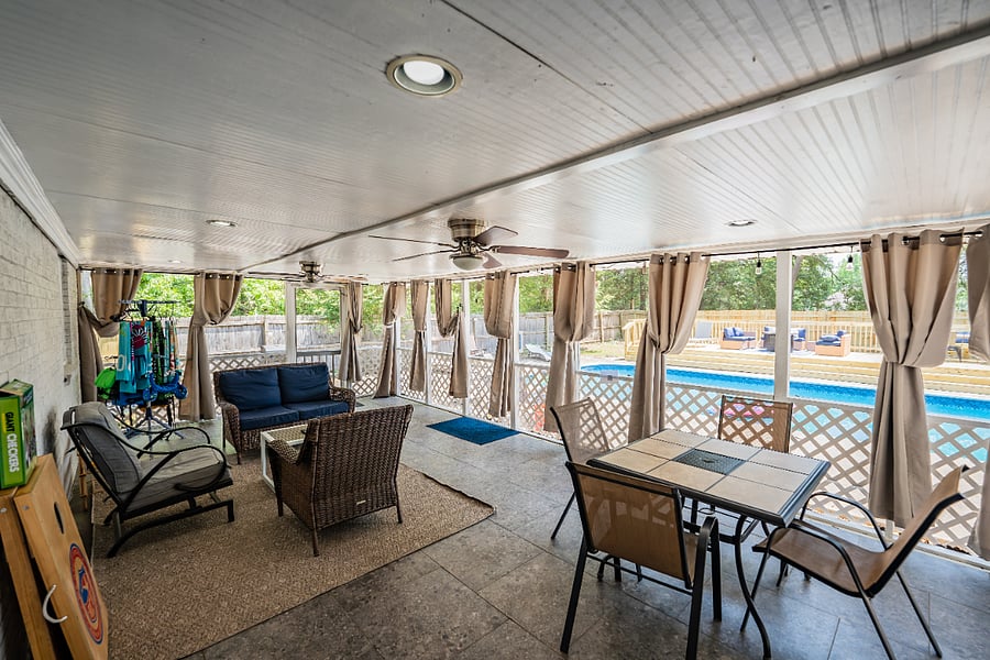 Pool at The W at Swamp Creek